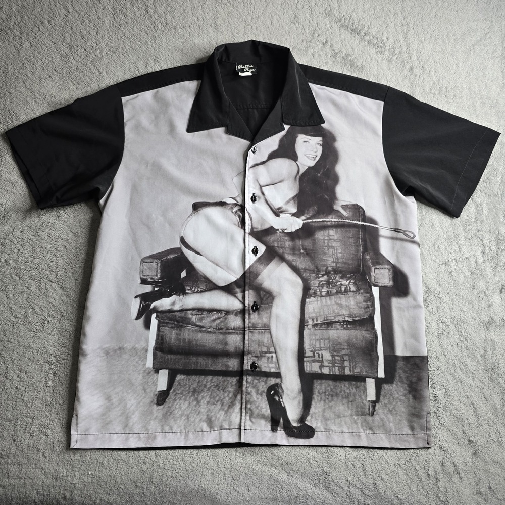 Bettie Page Shirt Mens Medium Black Button Up S/S Vintage 90s Pin Up Girl USA